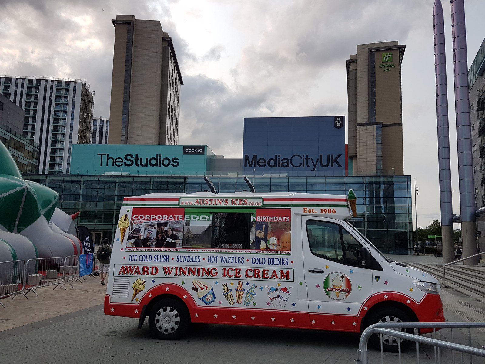 Ice Cream Van Hire Hale & Hale Barns
