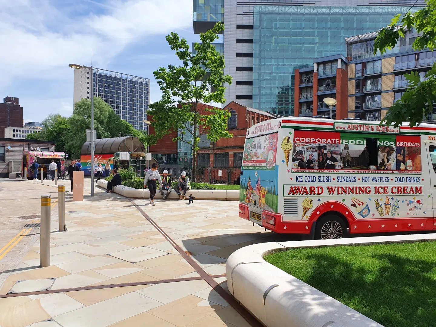 Ice Cream Van event photo SaveClip.App_650866342_18086286122335292_3236498894171662198_n.jpg